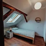 Lesny Apartman Pilka